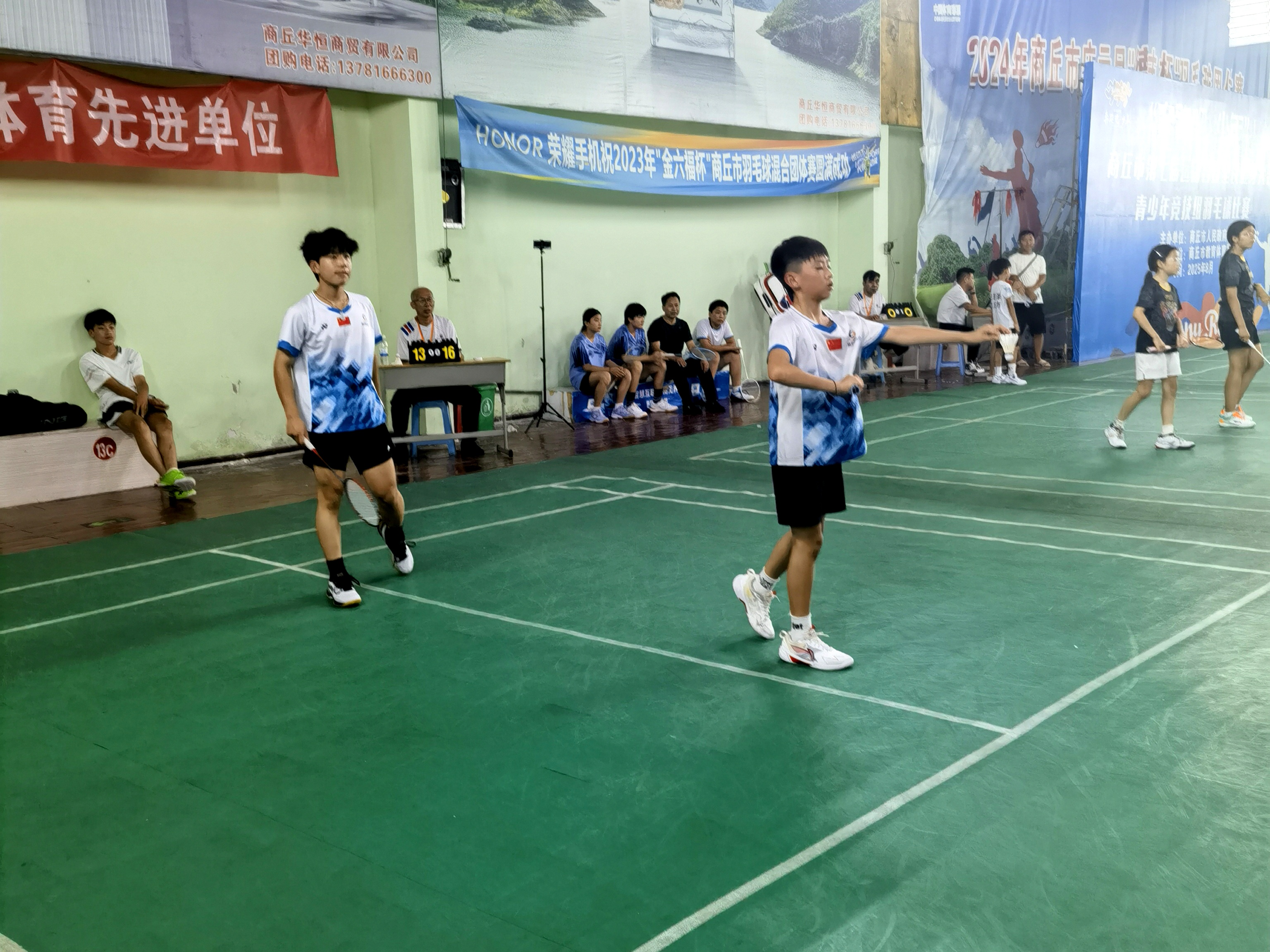 七运会上斩, 获多个奖项, src