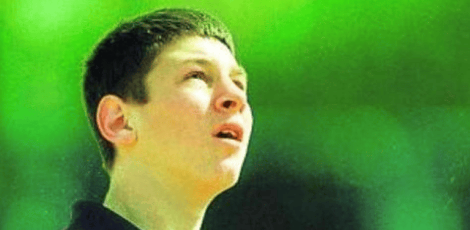 他通过试训, 负责为梅西 他通过试训, 负责为梅西