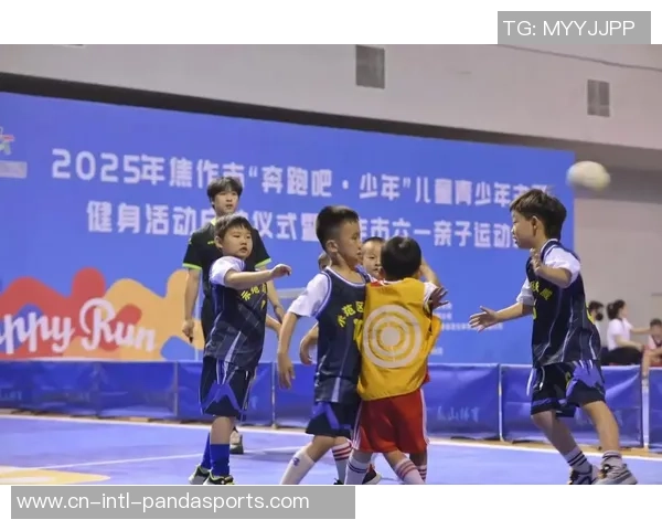 “奔跑吧·少年”儿童青少年主题健身活动暨2025年石家庄市中小学生游水选拔赛圆满闭幕